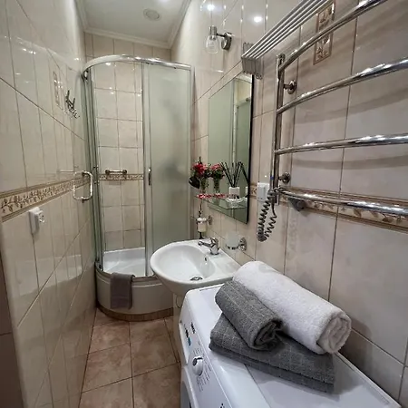 Apartment Cozy Near The National Opera Lviv
