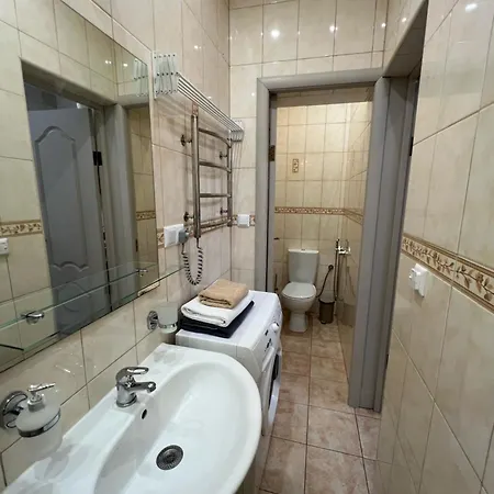 Cozy Near The National Opera Apartment Lviv